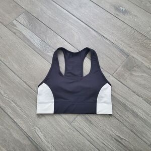 Fabletics black white padded bra